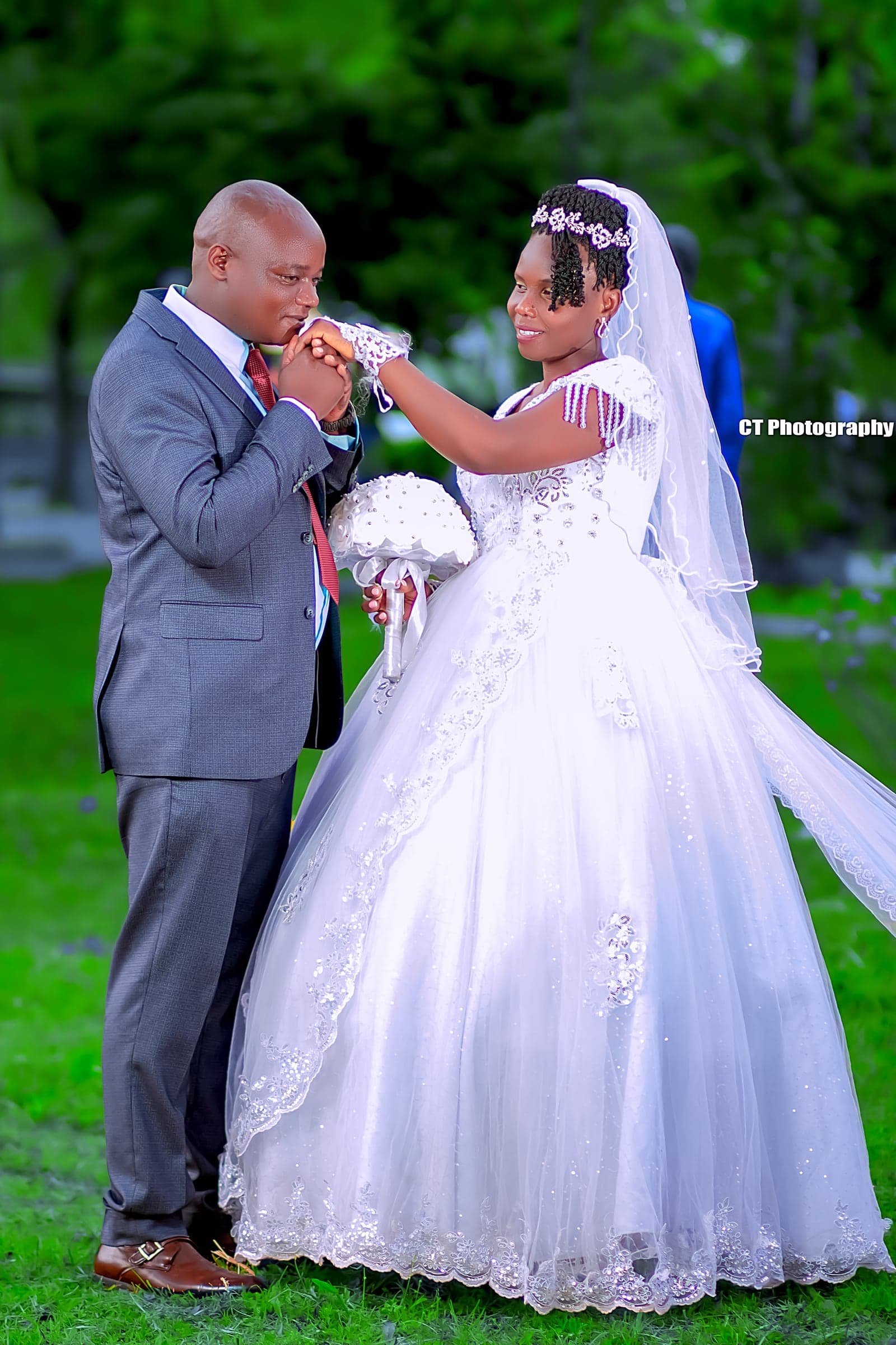 321e8f18e75405531829e5f9f59a89e8 — weddings