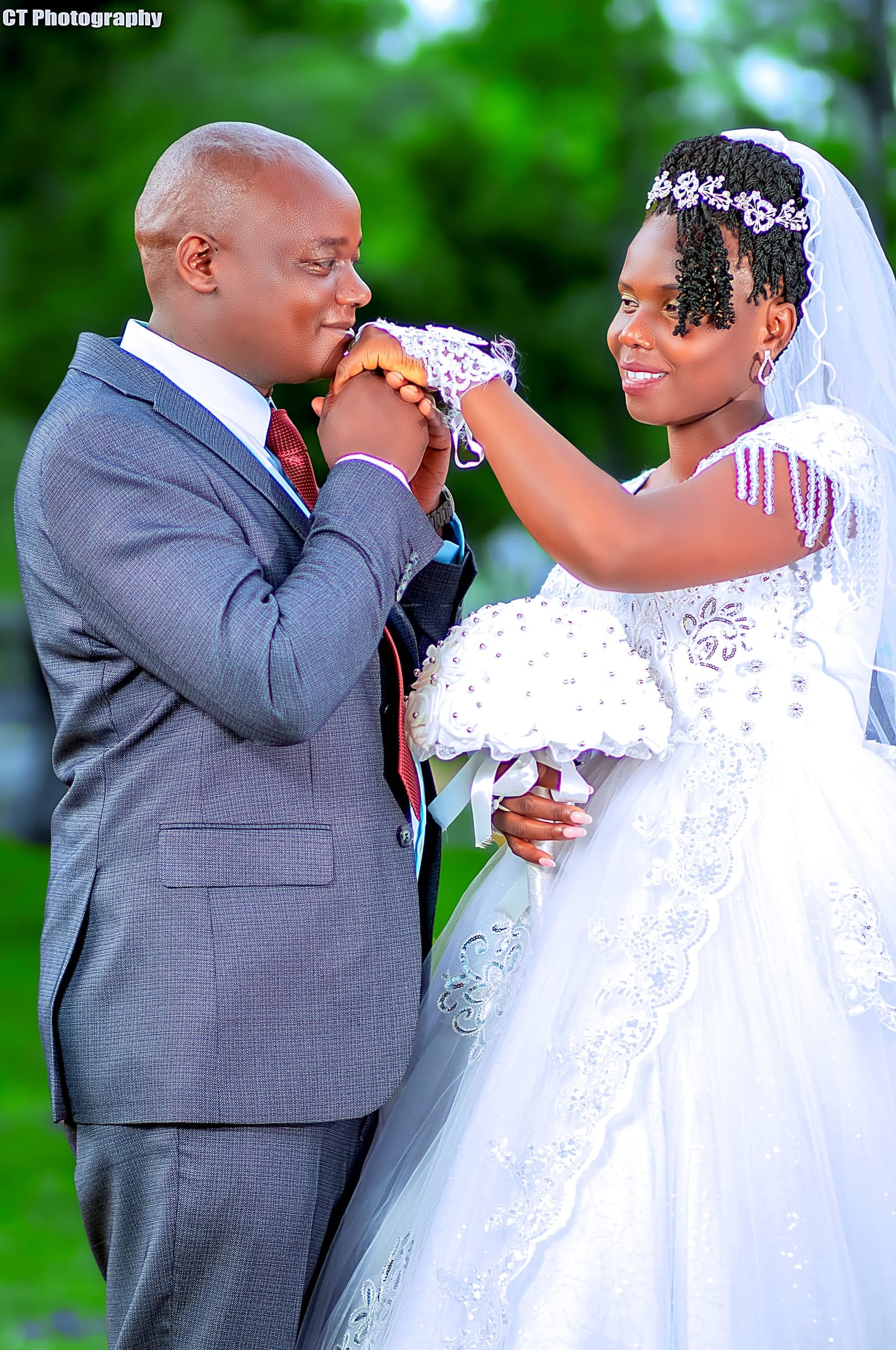 A wedding day that didn't feel like a photoshoot — photo 3